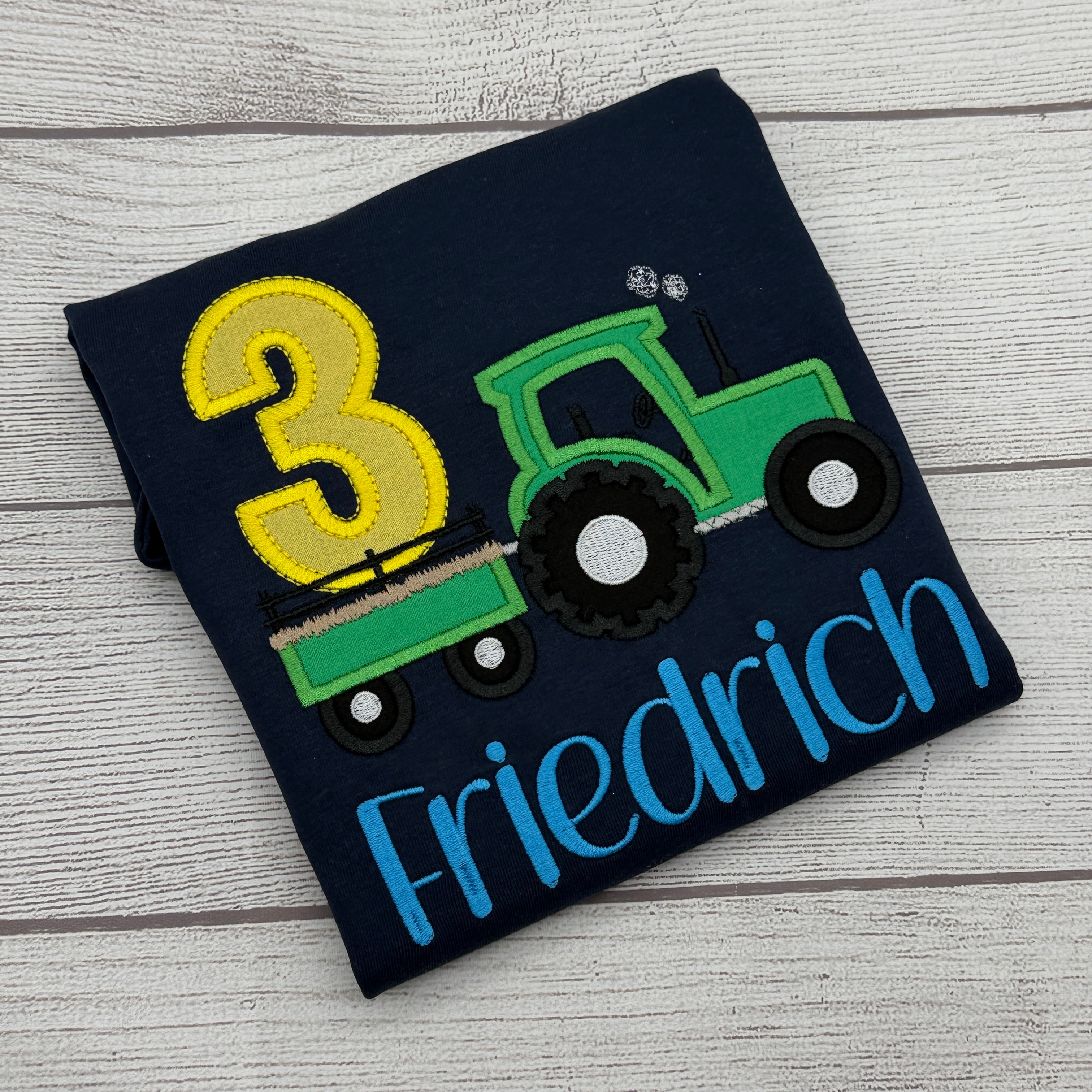 Traktor Geburtstagsshirt Bestickt – Bauernhof Kollektion