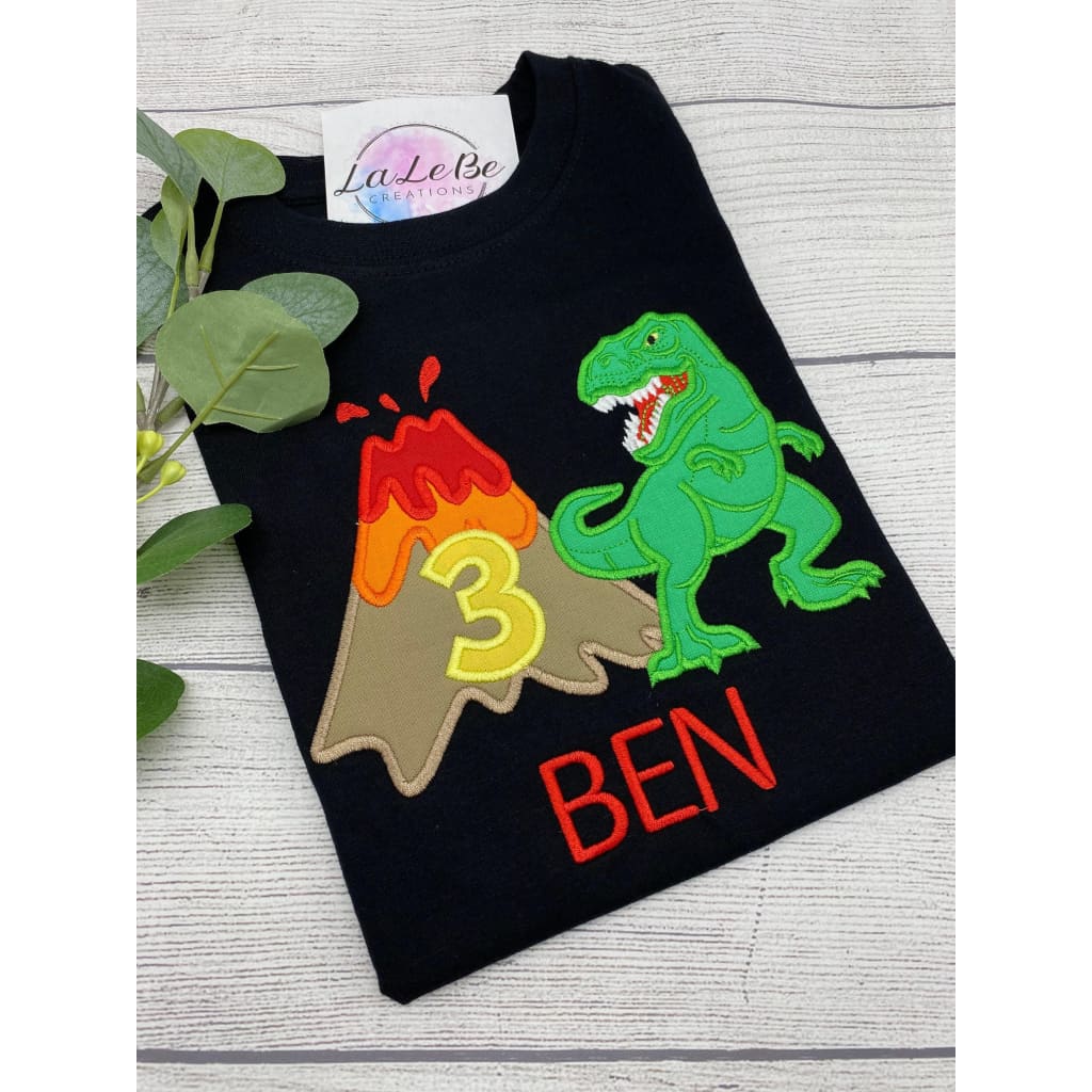 Dinosaurier T-Rex und Vulkan Geburtstagsshirt Dino