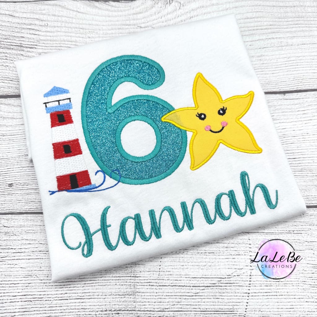 Geburtstags-T-Shirt – Nordsee-Motiv mit Leuchtturm Wellen &