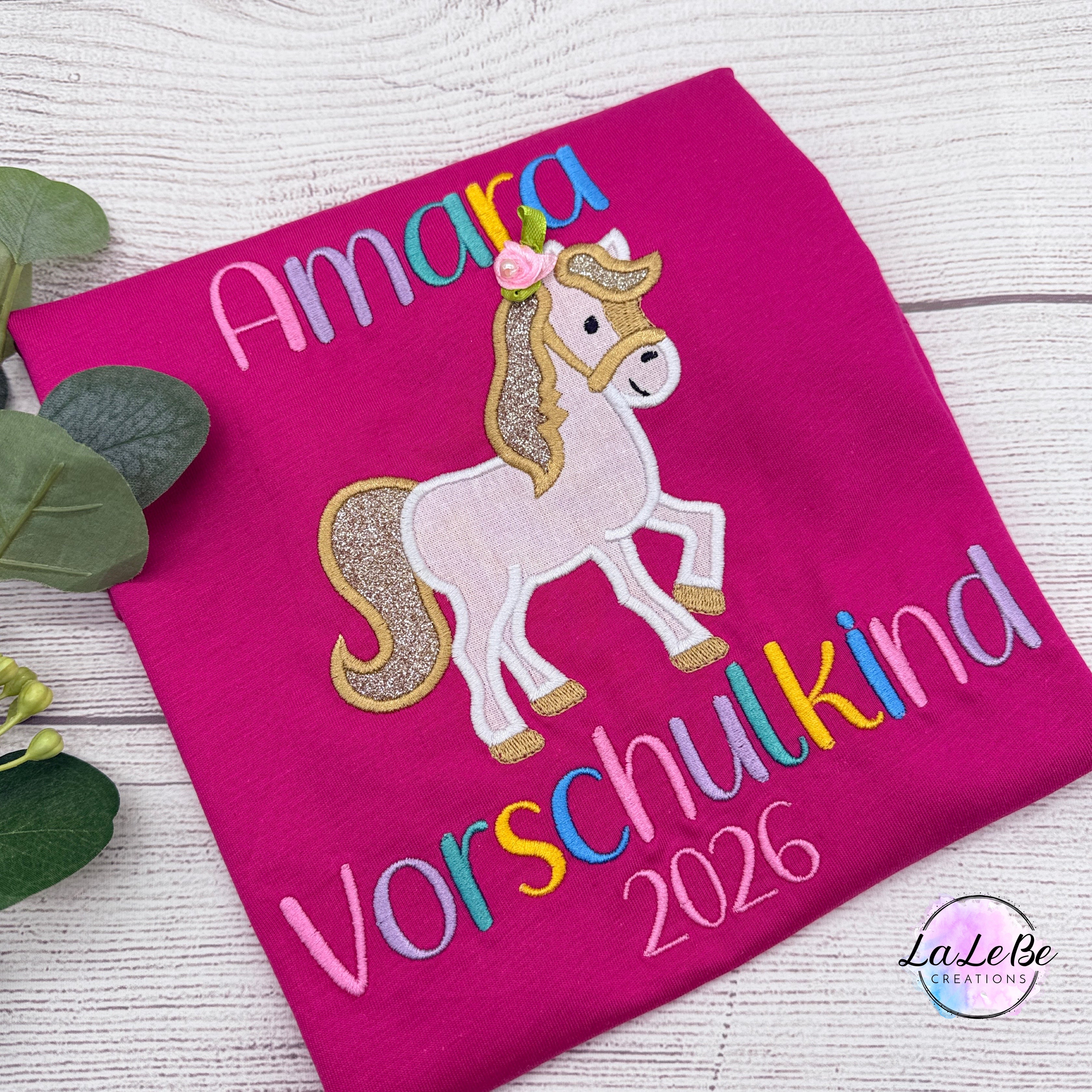 Besticktes Vorschulkind Shirt | Pferd mit Glitzer & Regenbogen-Schrift