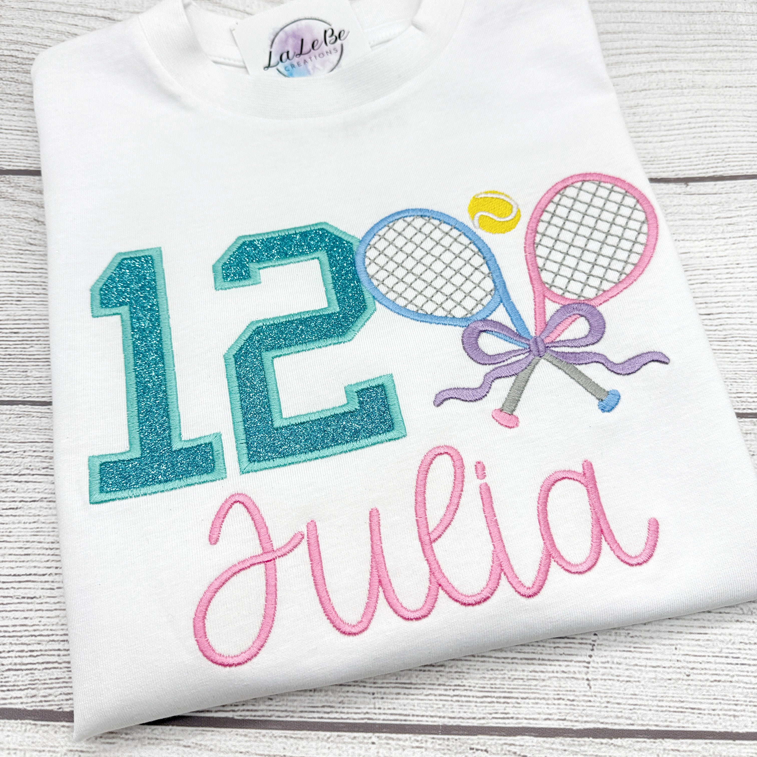 Besticktes Geburtstags-T-Shirt für Mädchen – Personalisiert