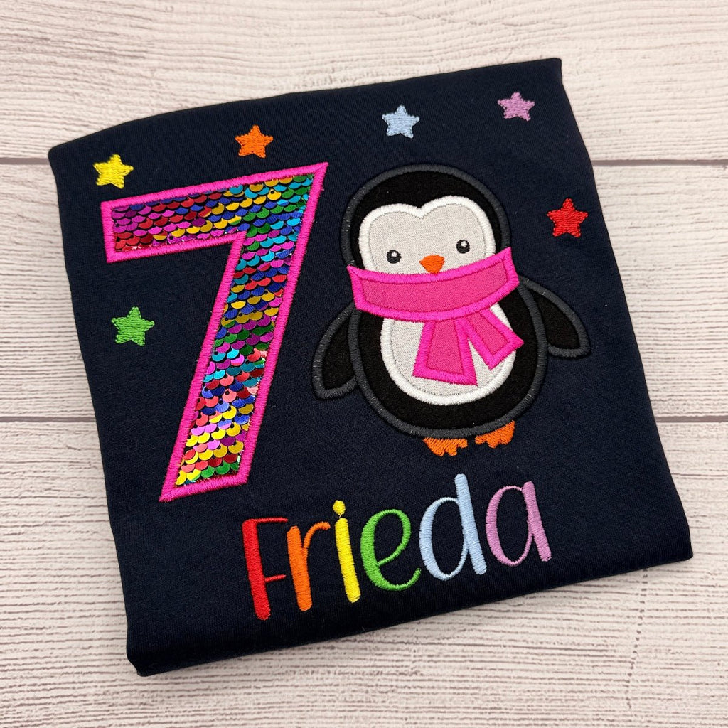 Pinguin Geburtstagsshirt Mädchen – schwarzes Shirt mit Pinguin-Stickerei und Wendepailletten-Zahl