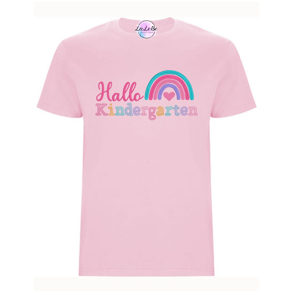 Besticktes Kinder T-Shirt für den ersten Kindergartentag - lalebecreations.de