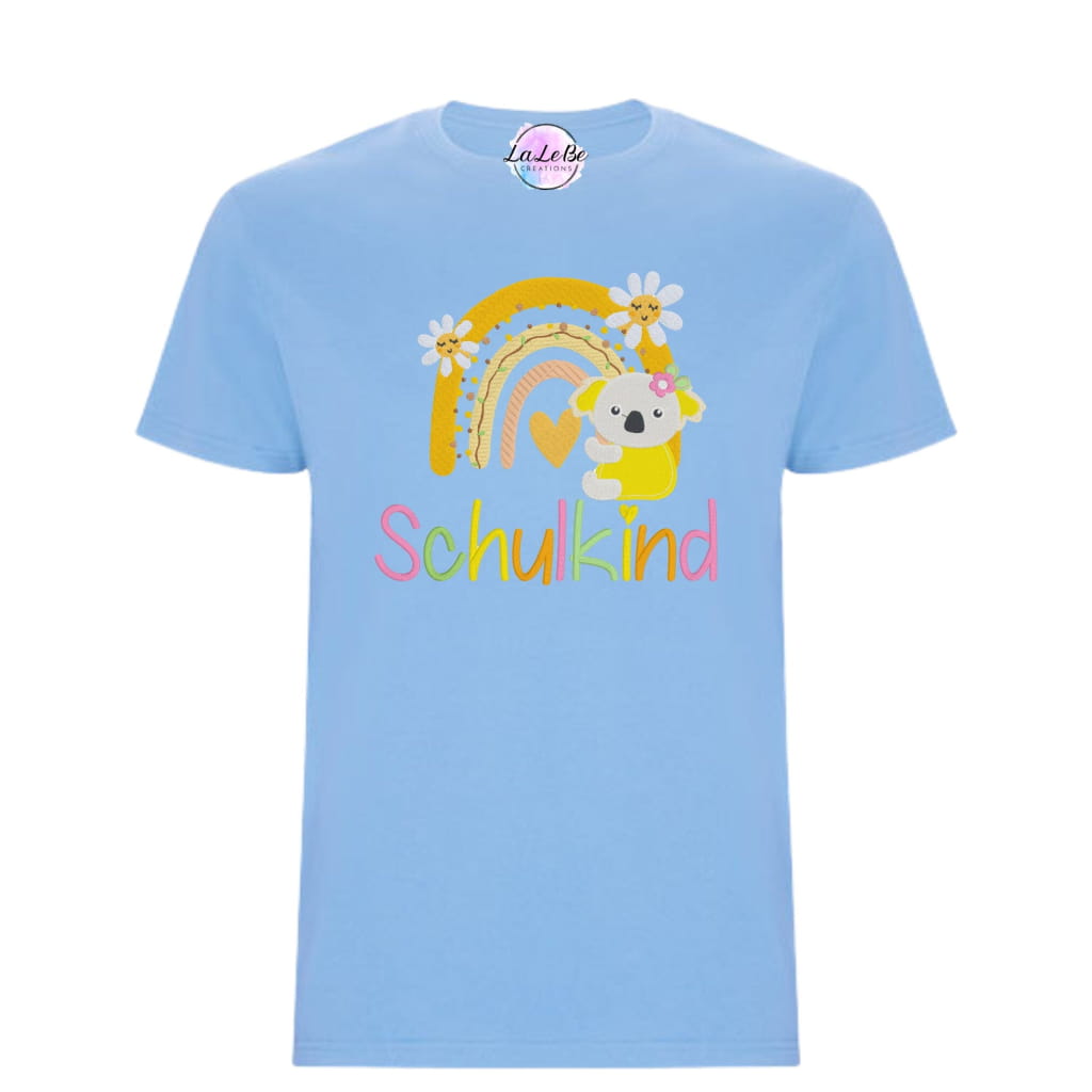 Besticktes T-Shirt zum ersten Schultag mit Koala- und Regenbogenmotiv - lalebecreations.de