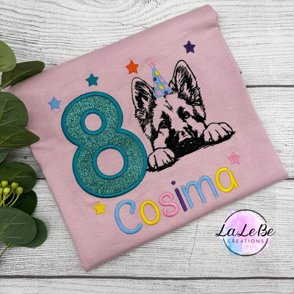 Hund Geburtstagsshirt Kinder personalisiert mit Glitzerzahl und Hund im Partyhut – LaLeBe Creations