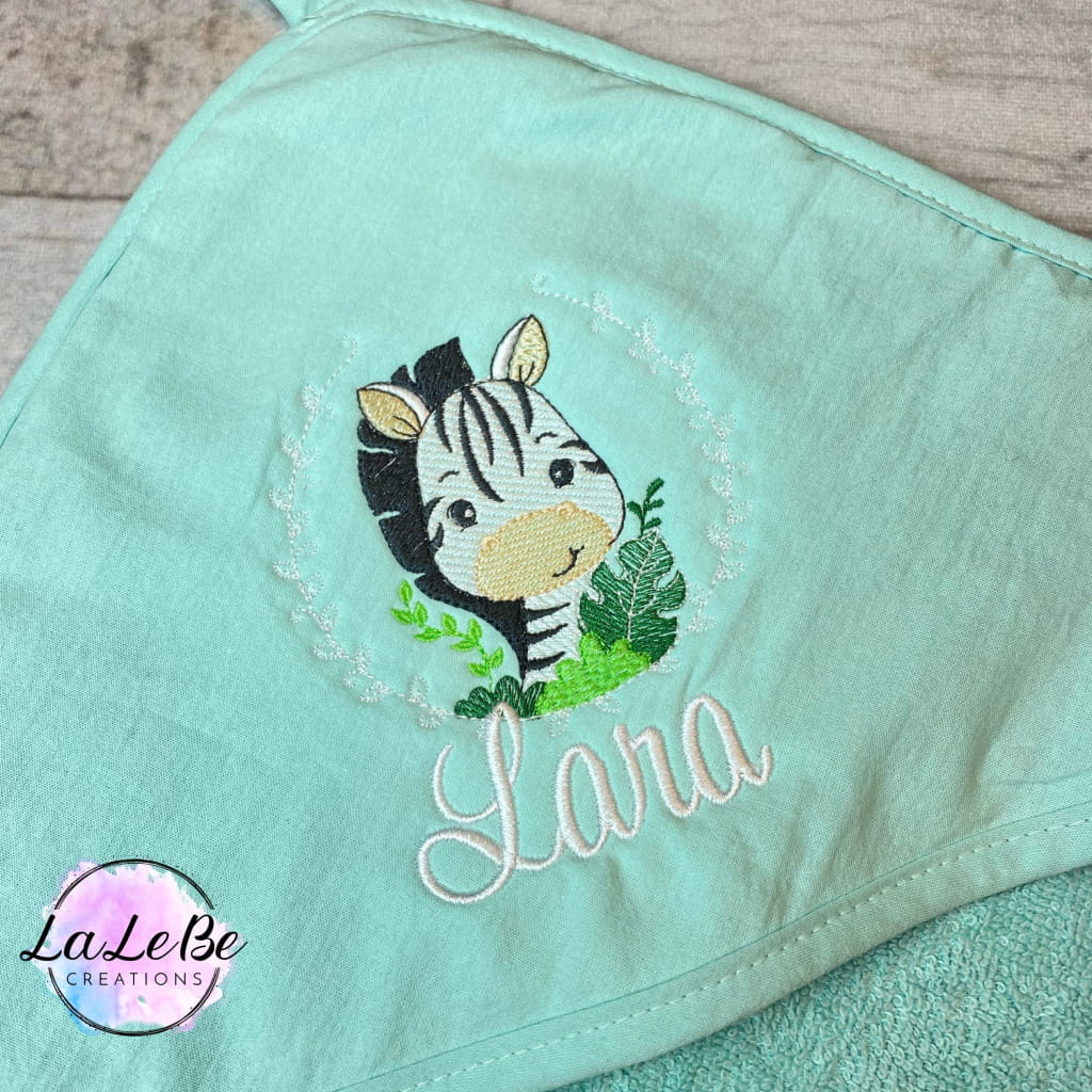 Kapuzen-Badehandtuch für Kinder mit Namen & Motiv - lalebecreations.de
