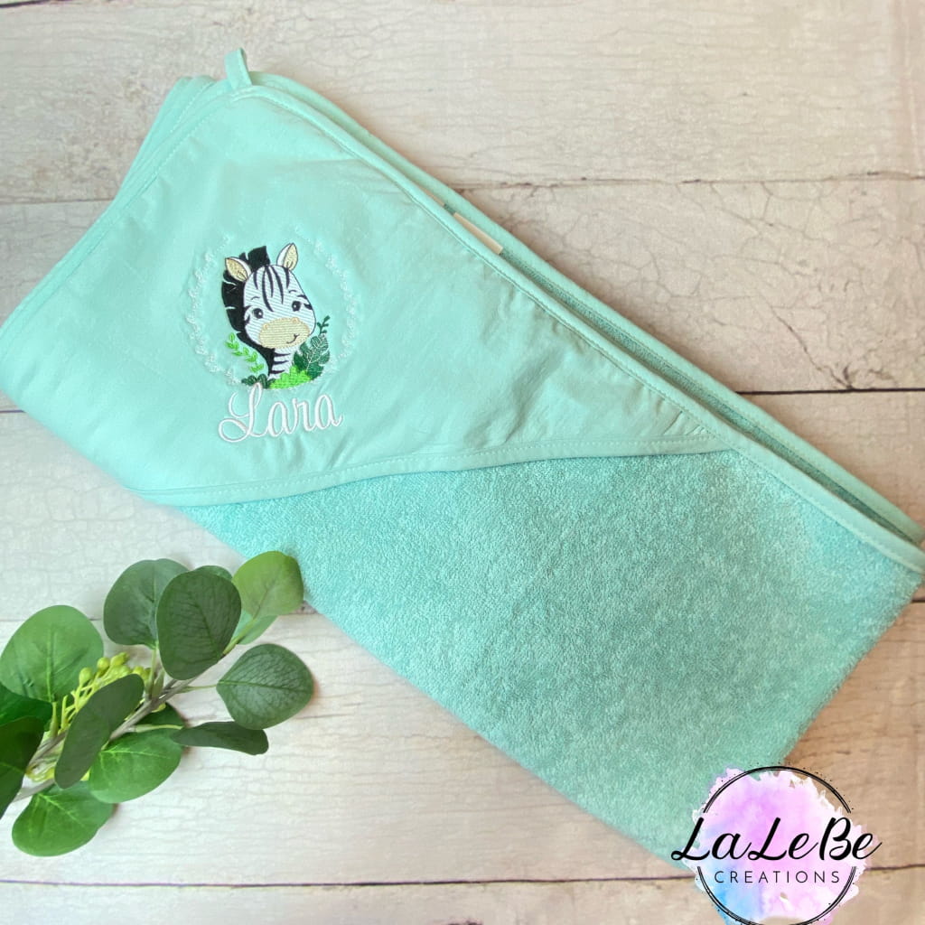 Kapuzen - Badehandtuch für Kinder mit Namen & Motiv - lalebecreations.de