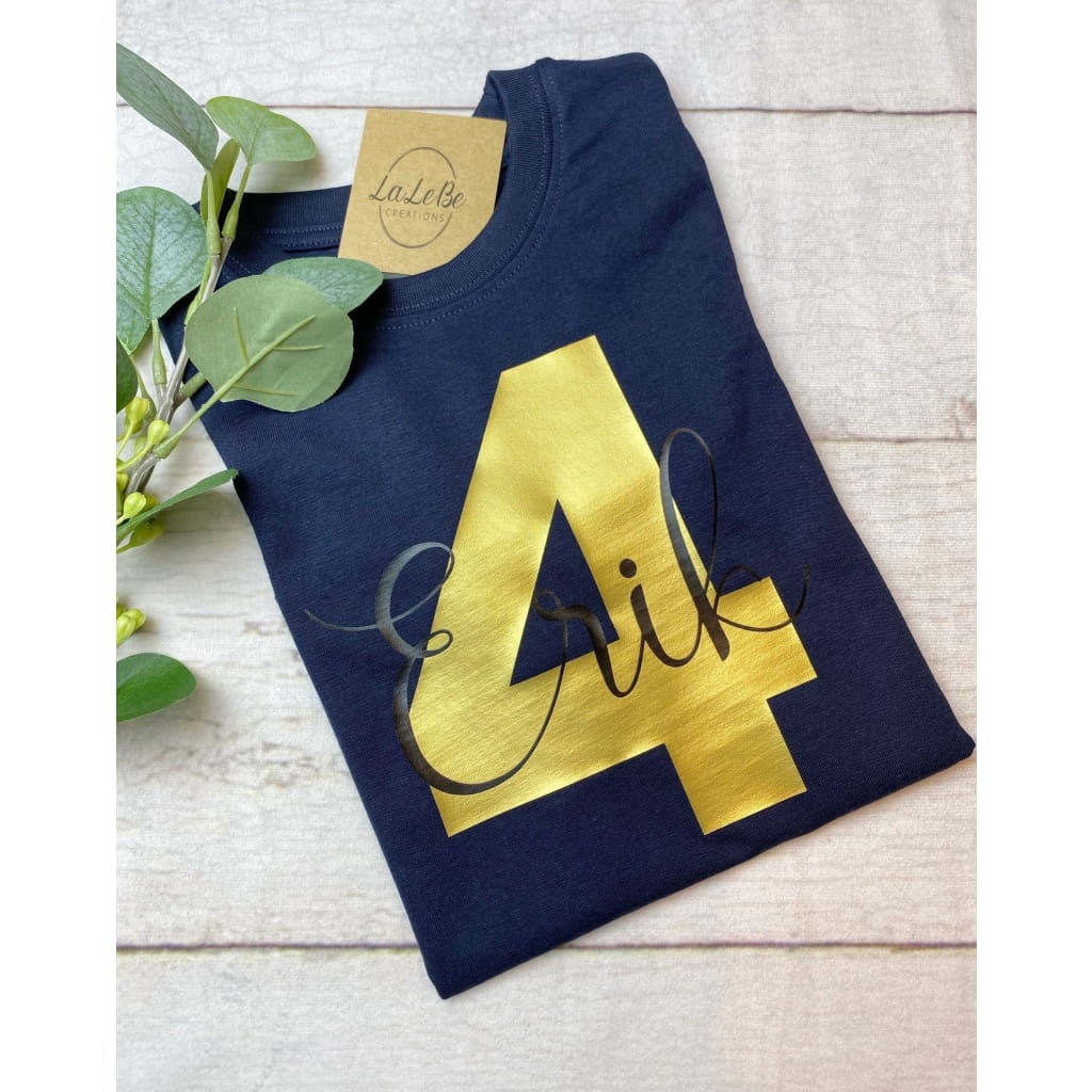 Kinder-T-Shirt personalisiert mit Zahl und Name - lalebecreations.de