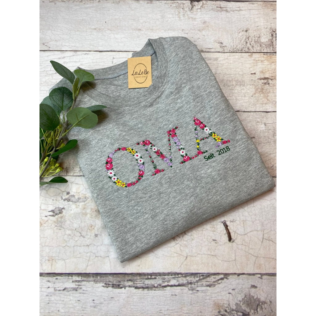 MAMA Sweatshirt personalisiert mit Geburtsjahrgang - lalebecreations.de