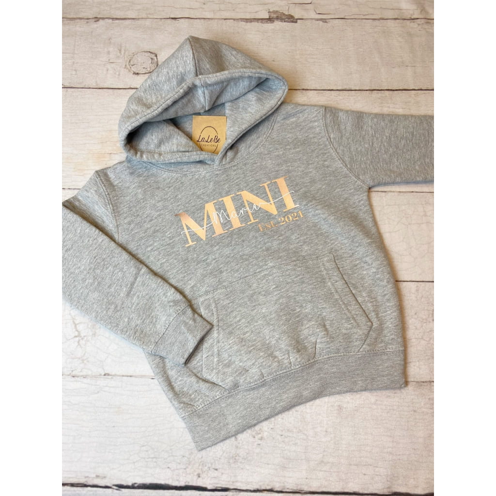 Mini Partnerlook Hoodie mit Name und Geburtsjahr