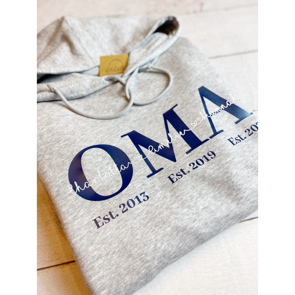 OMA Hoodie mit Kindernamen Sweatshirt / Grau Melange / XS