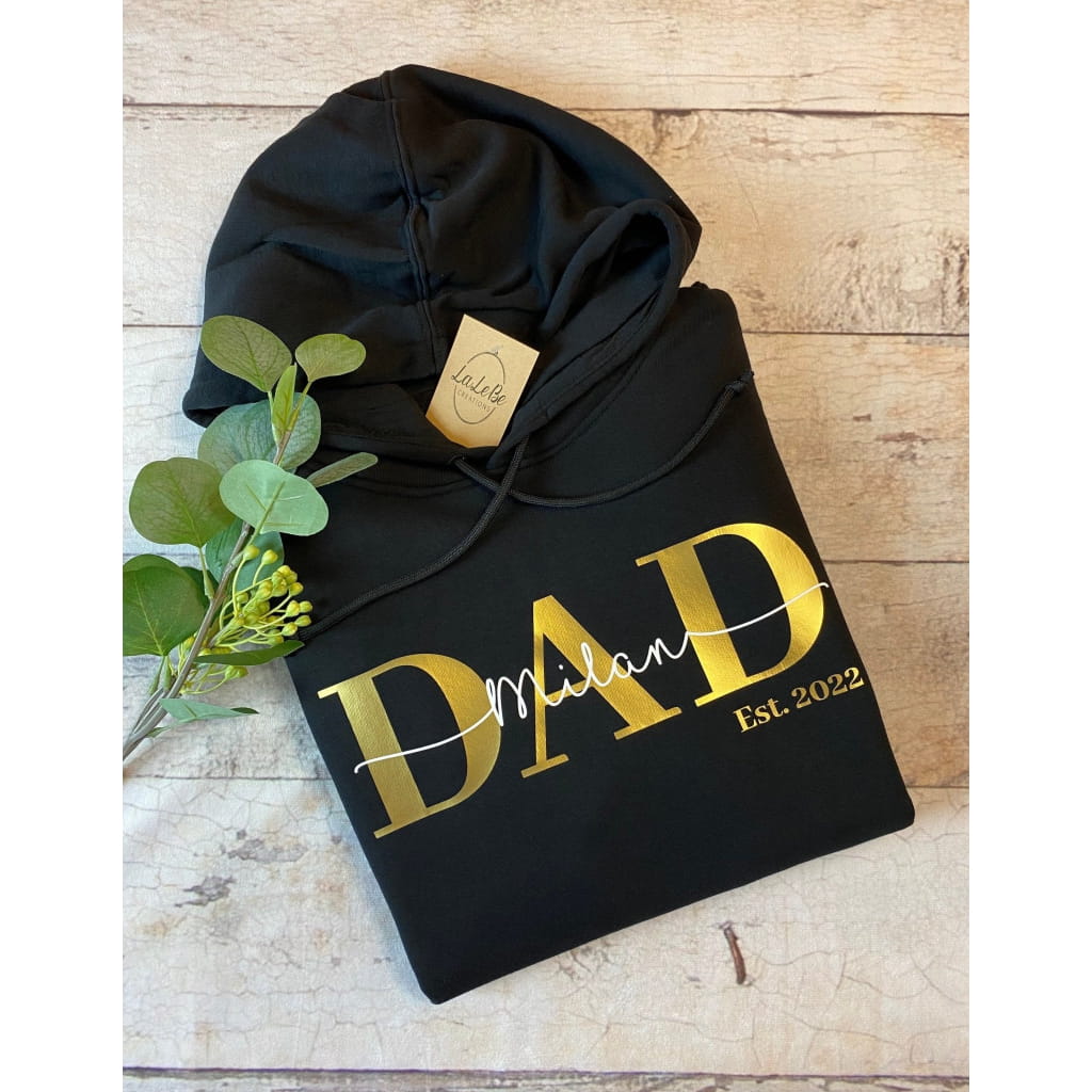 Personalisierbarer Hoodie mit Kindernamen für stolze Papas - lalebecreations.de