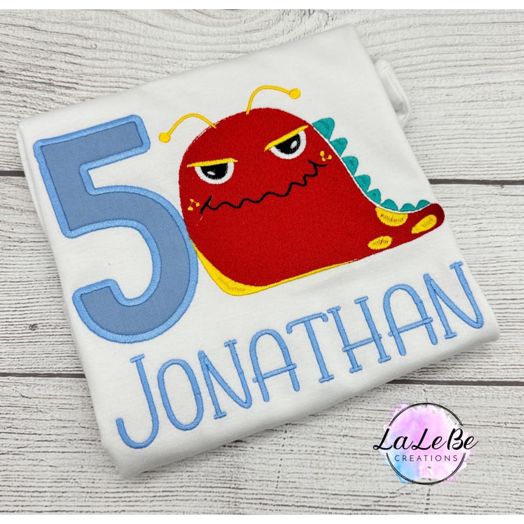 Personalisiertes Geburtstags - Shirt für Jungen, bestickt mit Monster - Motiv und Alter, individuelles Jungen T-Shirt, Geschenkidee - lalebecreations.de