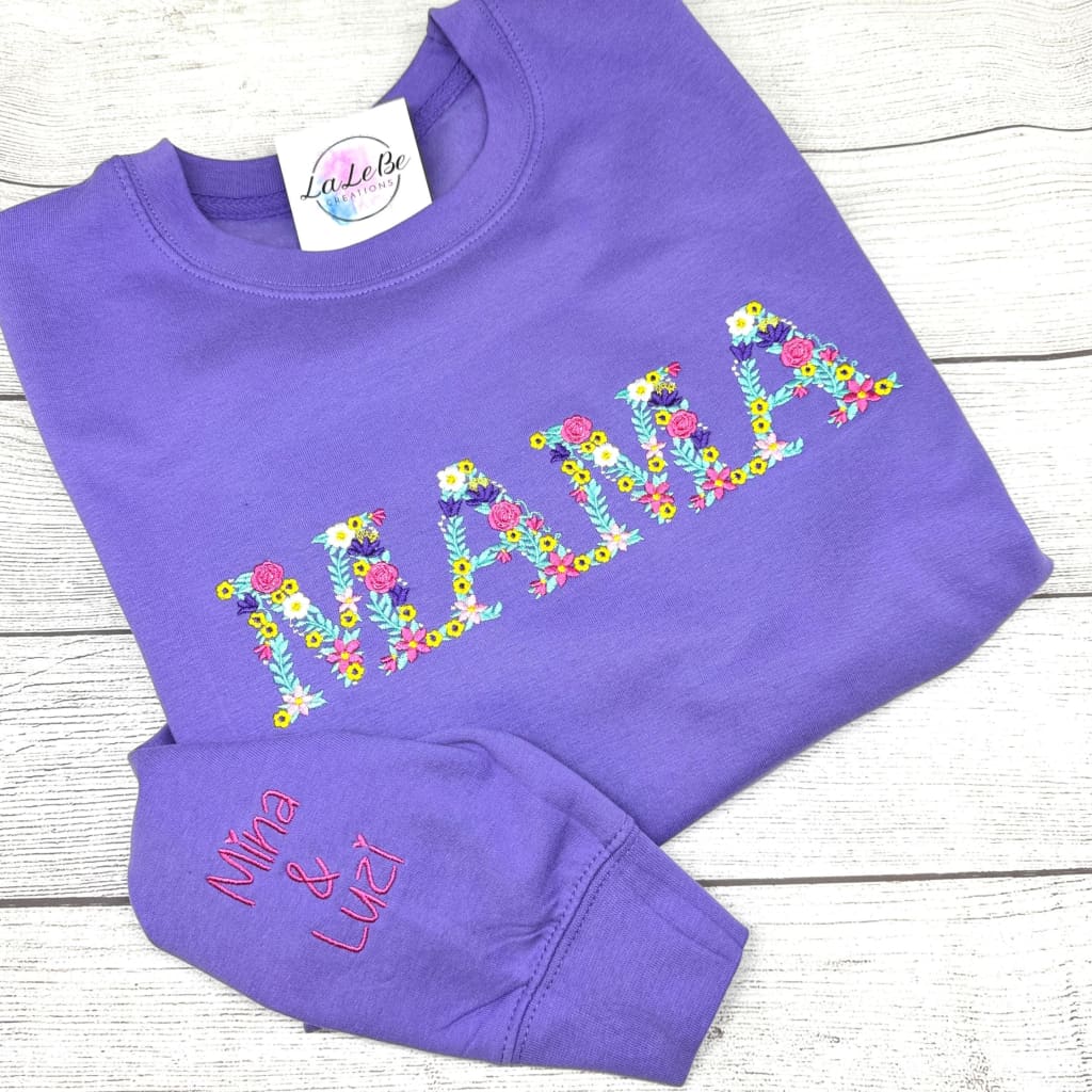 Personalisiertes Mama-Sweatshirt mit Blumenschrift - lalebecreations.de