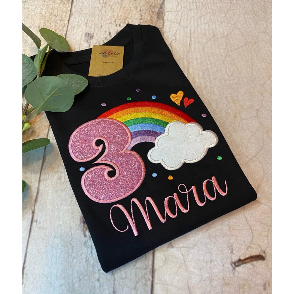 Personalisiertes Regenbogen Geburtstagsshirt für Mädchen