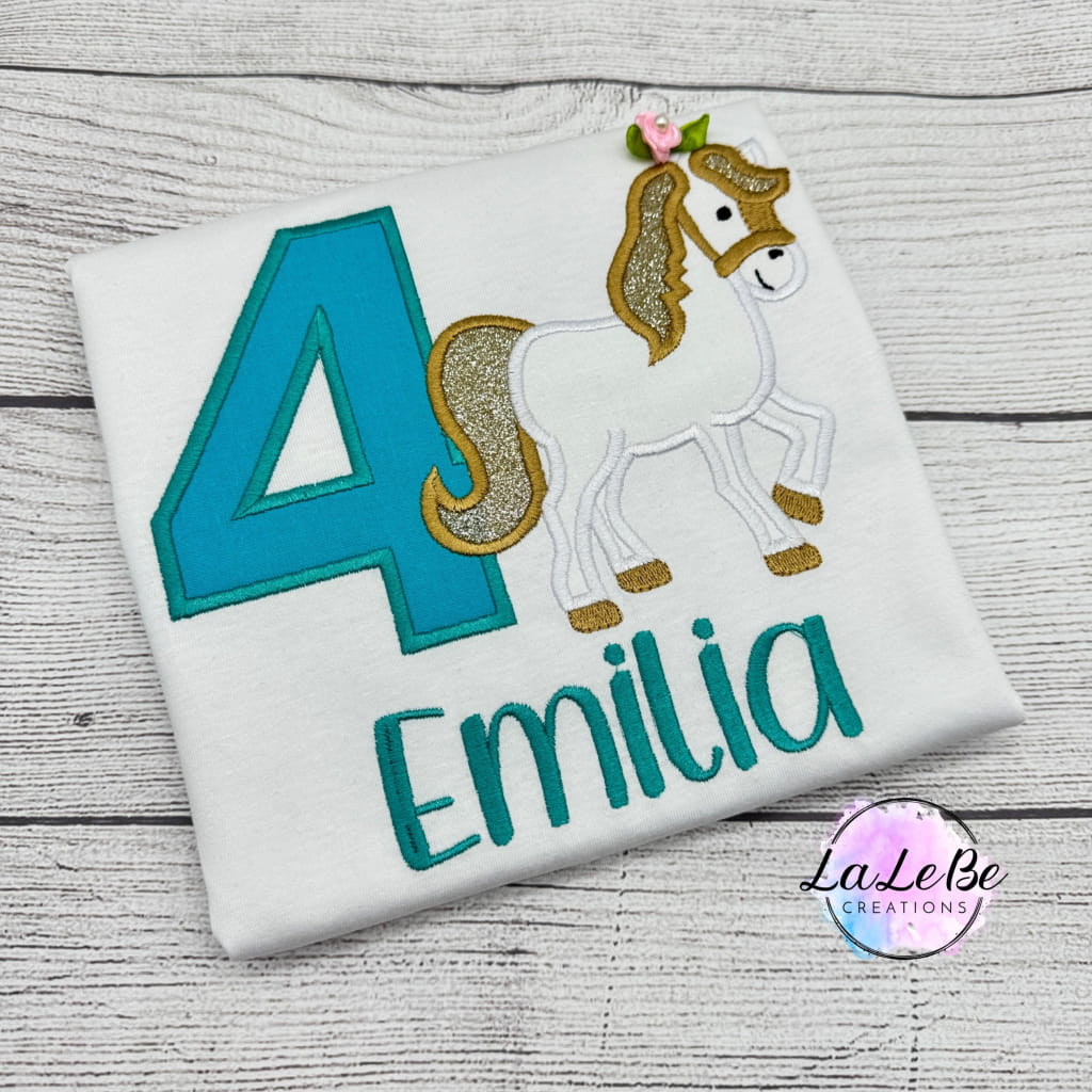 Personalisiertes Pferde Geburtstagsshirt mit Namen - lalebecreations.de