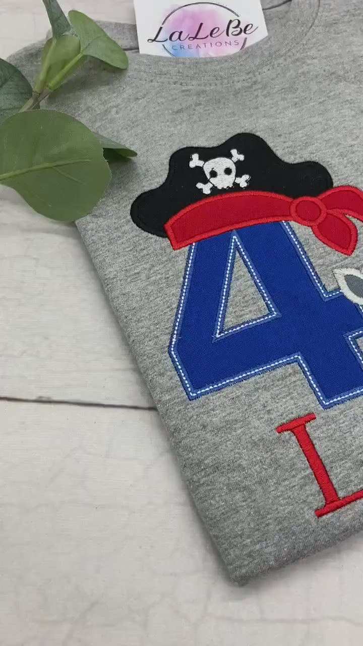 Pirate Geburtstagsshirt fürJunge mit Glitzer, Langarmshirt personalisiert