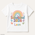 Schulkind 2026 Regenbogen T-Shirt personalisiert mit Name – LaLeBe Creations