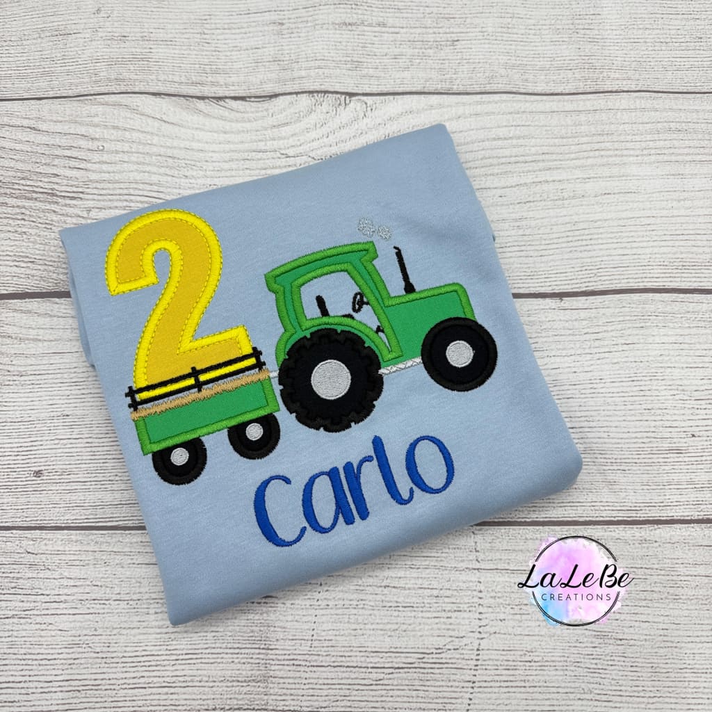 Traktor Geburtstagsshirt für Kinder, Geburtstagsshirt Junge mit Zahl und Name Personalisierbar, Bauernhof Shirt - lalebecreations.de