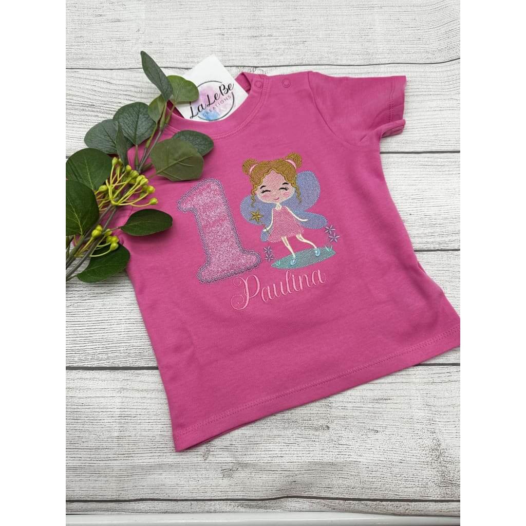 Besticktes Fee Geburtstagsshirt Mädchen in Pink mit Glitzerzahl und Name Paulina – LaLeBe Creations